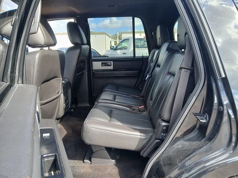 Used 2014 Ford Expedition Limited RWD image 6