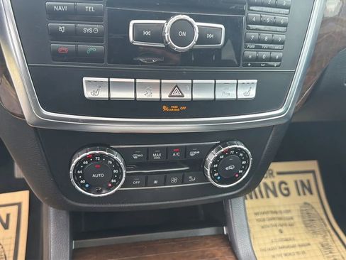 Used 2013 Mercedes-Benz GL 450 4MATIC image 27