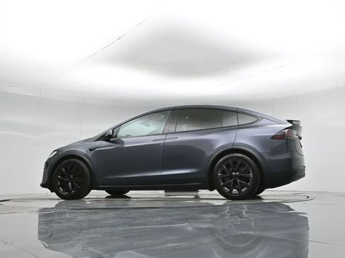 Used 2023 Tesla Model X image 54