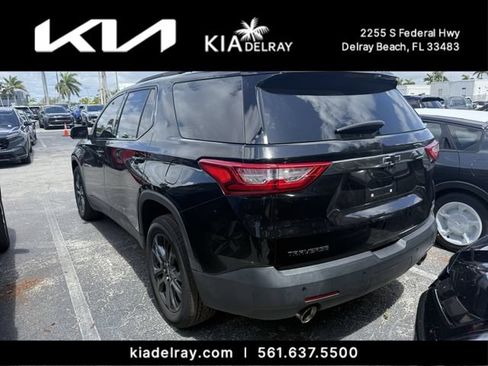 Used 2021 Chevrolet Traverse RS FWD image 8