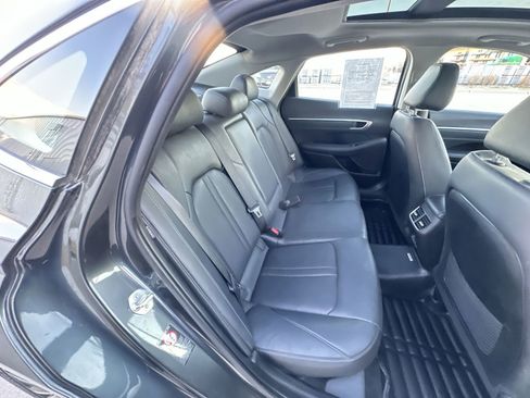 Used 2022 Hyundai Sonata Limited image 28