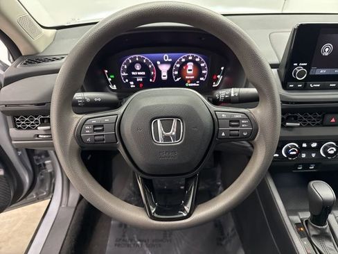 Certified 2023 Honda Accord EX image 24