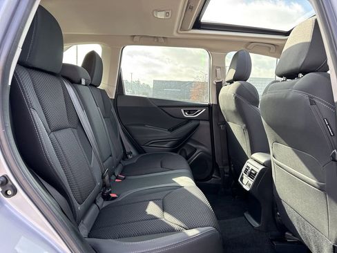 Used 2024 Subaru Forester Premium image 14