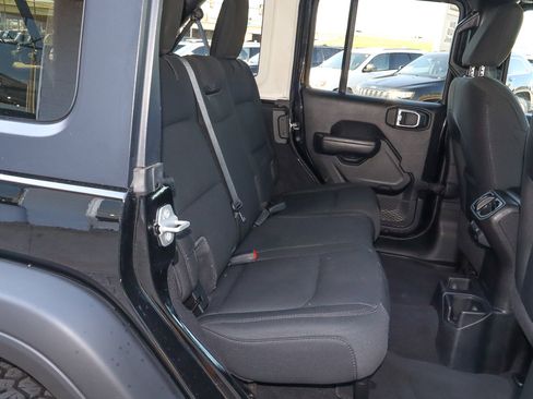 Used 2021 Jeep Wrangler Unlimited Sport image 24