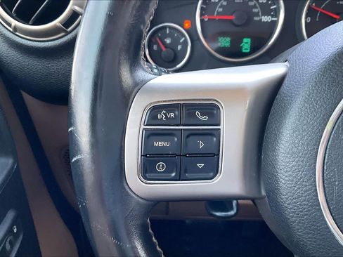 Used 2011 Jeep Wrangler Sport AWD/4WD image 19