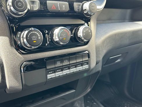 Used 2025 RAM 5500 Tradesman AWD/4WD image 22