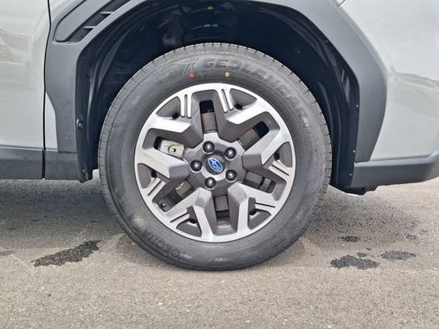 Certified 2026 Subaru Forester Premium AWD/4WD image 10