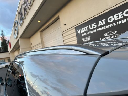 New 2026 Kia Sorento S image 7