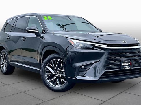 Used 2025 Lexus TX 350 FWD w/ Convenience Package image 3