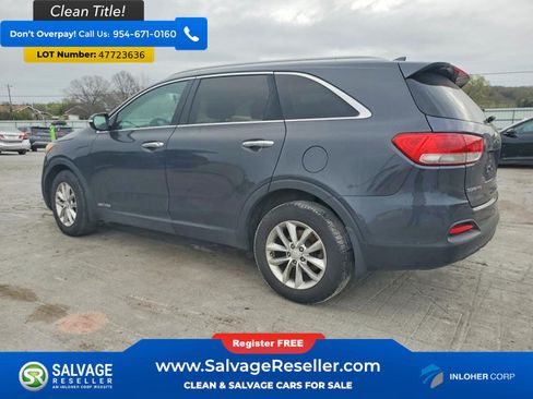 Used 2017 Kia Sorento AWD w/ LX V6 Convenience Package image 3