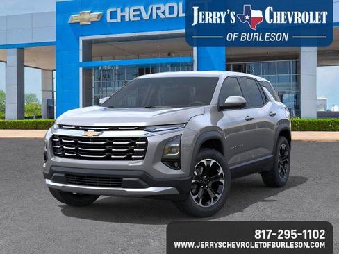 New 2026 Chevrolet Equinox LT w/ Convenience Package II image 8