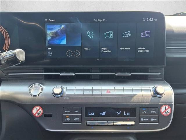 Used 2025 Hyundai Kona SEL FWD image 14