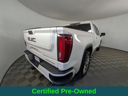 Used 2022 GMC Sierra 1500 Denali w/ Denali Reserve Package AWD/4WD image 4