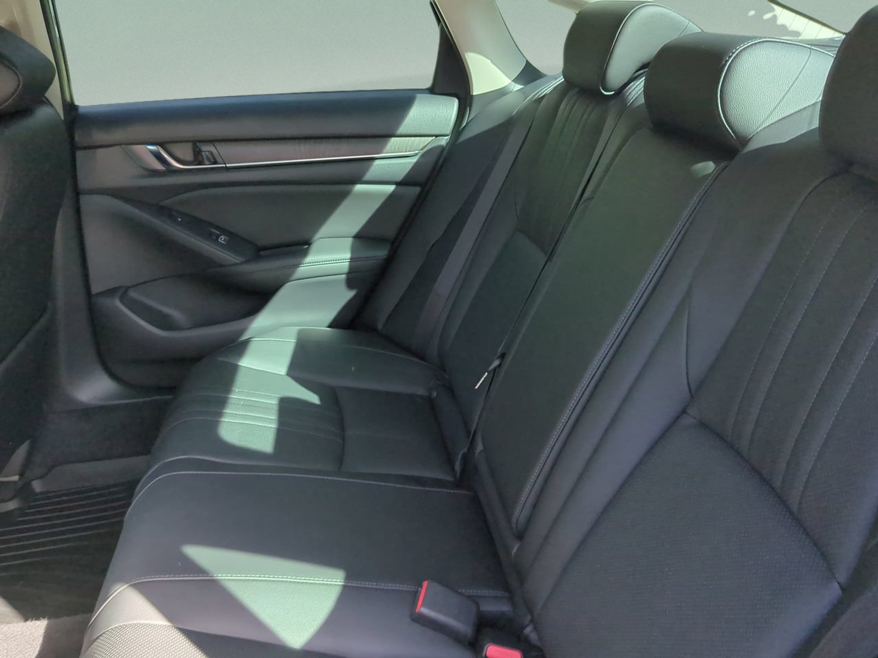 Certified 2020 Honda Accord Touring image 18