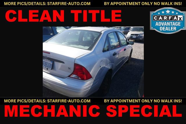 Used 2003 Ford Focus SE FWD image 1