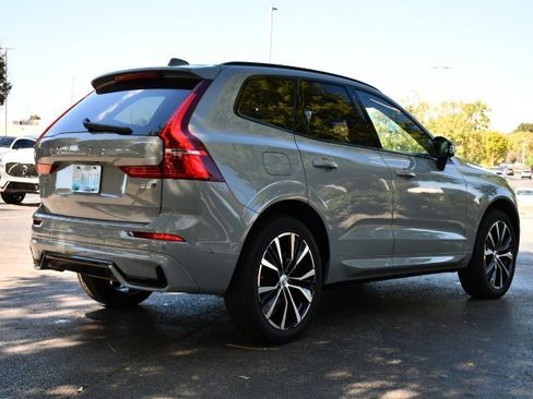 New 2025 Volvo XC60 B5 Plus w/ Protection Package Premier image 7
