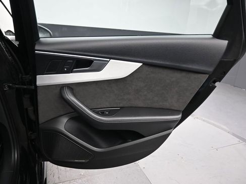 Used 2018 Audi S4 Prestige w/ Prestige Package image 39