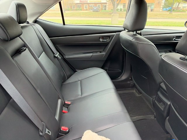 Used 2019 Toyota Corolla XLE w/ Body Protection Package FWD image 12