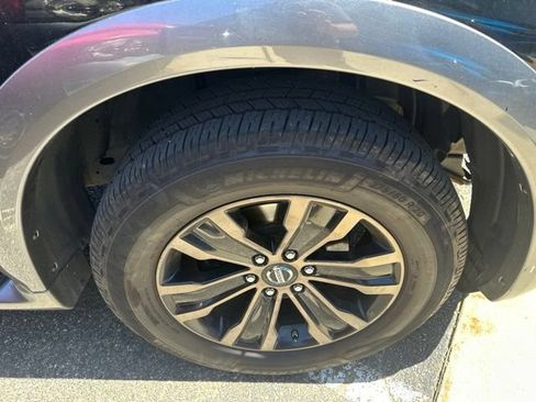 Used 2017 Nissan Armada Platinum w/ Captain Seat Package AWD/4WD image 3