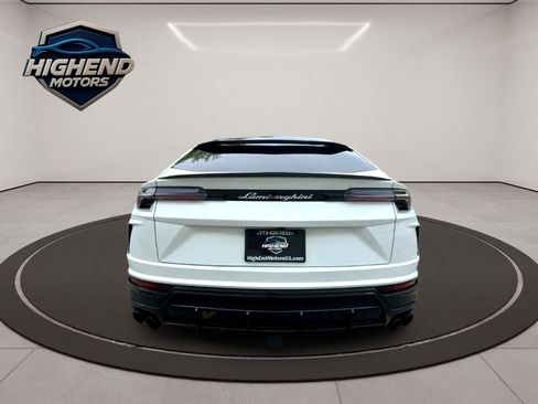 Used 2021 Lamborghini Urus image 5