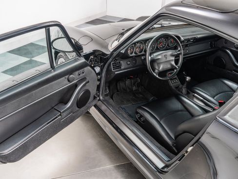 Used 1997 Porsche 911 Carrera S RWD image 22