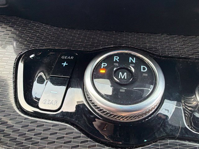Used 2025 Ford Expedition Platinum w/ Stealth Performance Package AWD/4WD image 46