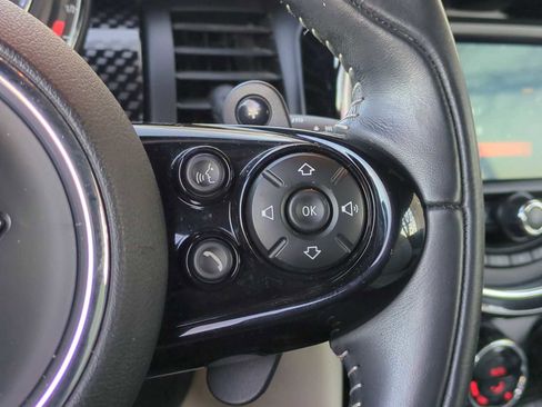 Used 2019 MINI Cooper S w/ Signature Upholstery Package image 24