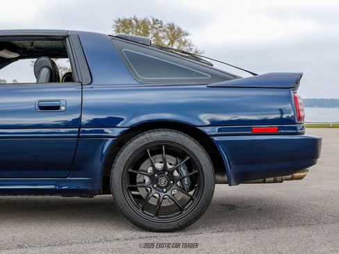 Used 1989 Toyota Supra Turbo RWD image 5