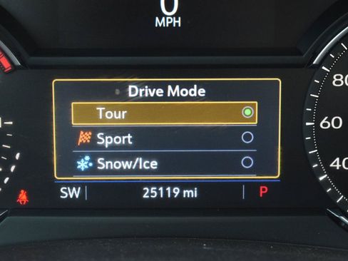 Used 2019 Cadillac XT4 Sport FWD image 31