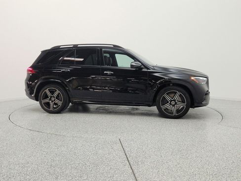 Certified 2025 Mercedes-Benz GLE 450 4MATIC image 4