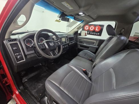 Used 2018 RAM 3500 Tradesman w/ Power & Remote Entry Group image 12