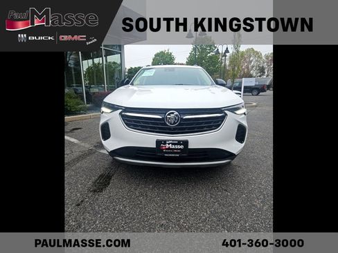 Used 2023 Buick Envision Essence w/ Technology Package I AWD/4WD image 2