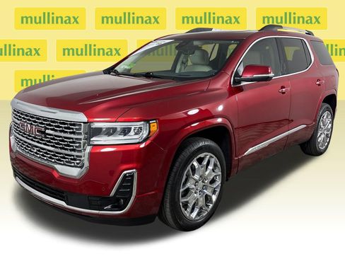 Used 2022 GMC Acadia Denali w/ Denali Ultimate Package image 18
