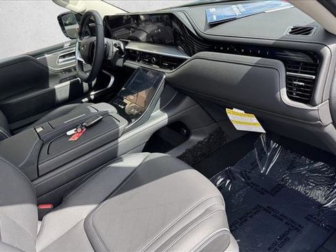Used 2026 INFINITI QX80 Luxe w/ Cargo Package AWD/4WD image 21
