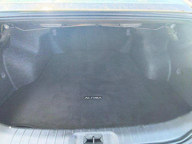 Used 2024 Nissan Altima 2.5 SR FWD image 11