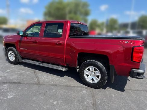Used 2018 Chevrolet Silverado 1500 LT w/ All Star Edition AWD/4WD image 3