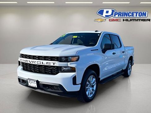 Used 2021 Chevrolet Silverado 1500 Custom w/ LPO, Dark Essentials Package image 3