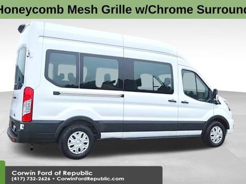 Used 2023 Ford Transit 350 XLT image 9