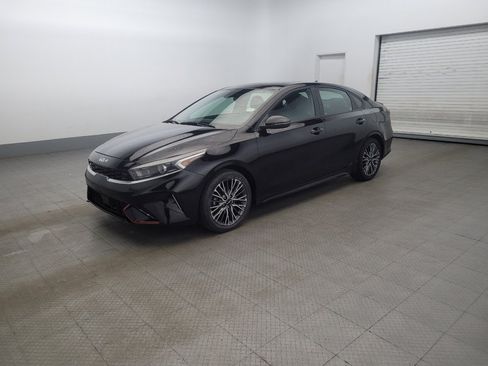 Used 2023 Kia Forte GT-Line w/ GT-Line Premium Package image 2