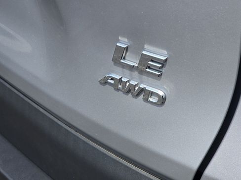 Certified 2023 Toyota RAV4 LE AWD/4WD image 15
