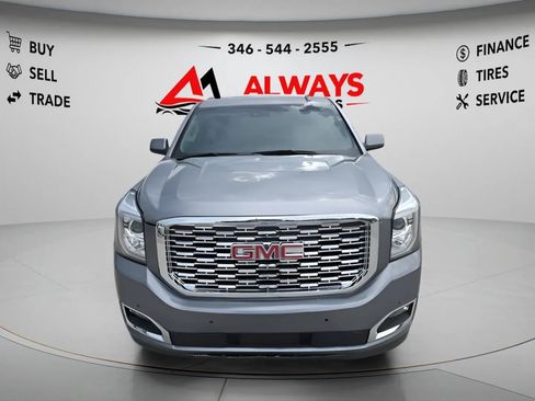 Used 2018 GMC Yukon XL Denali w/ Denali Ultimate Package RWD image 4