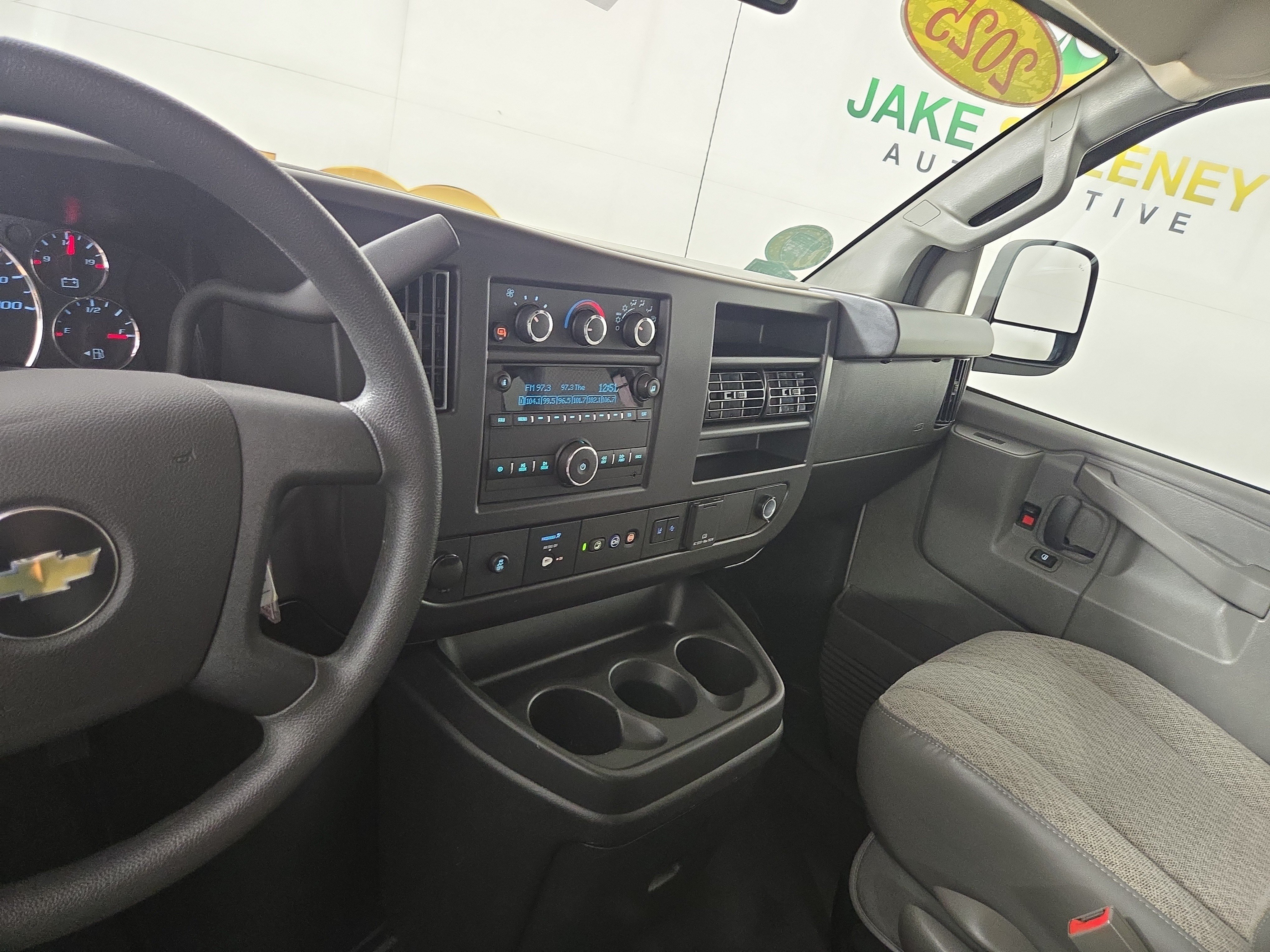 Certified 2025 Chevrolet Express 3500 LT w/ LT Preferred Equipment Group RWD image 24