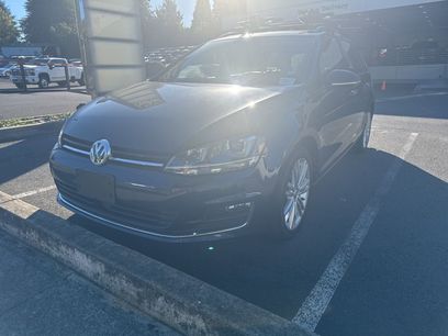 Used 2015 Volkswagen Golf TDI SE w/ Lighting Package