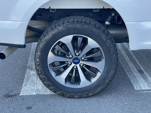 Used 2020 Ford F150 XL w/ Equipment Group 101A Mid image 11