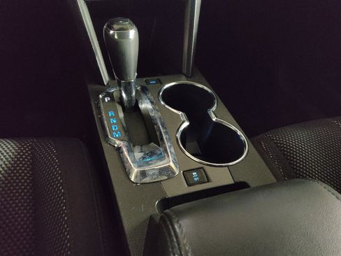 Used 2017 Chevrolet Equinox LS FWD image 26