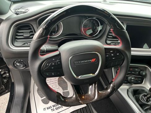 Used 2021 Dodge Challenger R/T Scat Pack RWD image 11