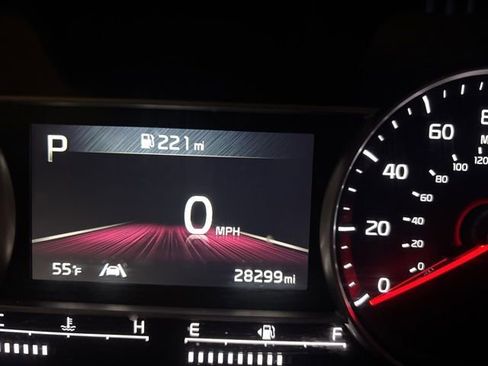 Certified 2022 Kia Sorento X-Line EX image 14