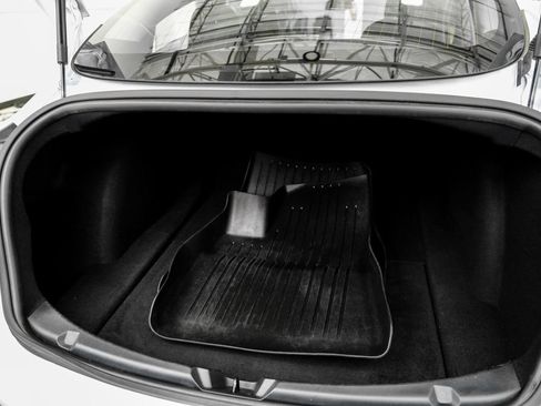 Used 2019 Tesla Model 3 Long Range RWD image 42