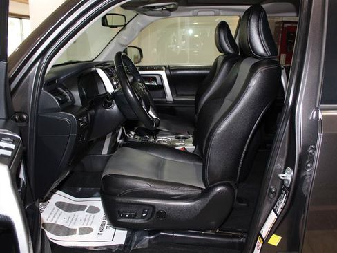 Used 2014 Toyota 4Runner SR5 Premium AWD/4WD image 25