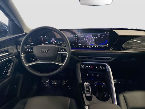 Certified 2025 Audi Q5 Premium w/ Convenience Package AWD/4WD image 22